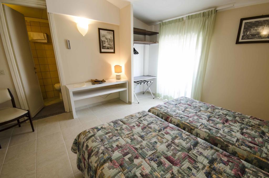 Hotel Tarconte 3*