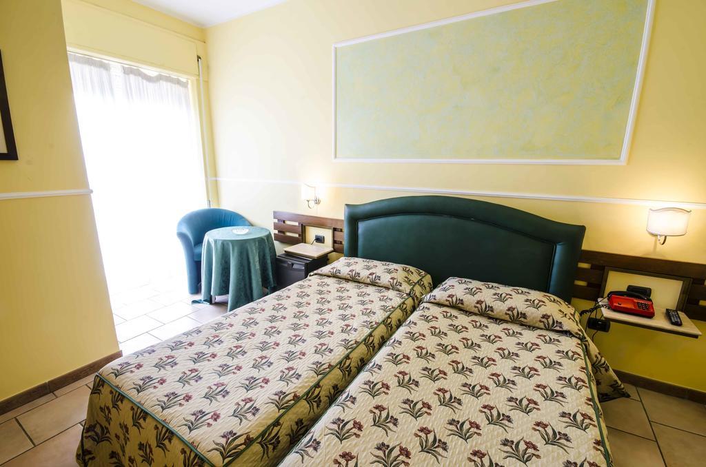 Hotel Tarconte 3*